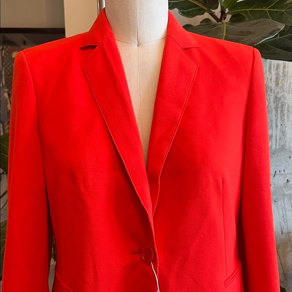 Akris Punto Vibrant Red Blazer - Picture 3 of 7